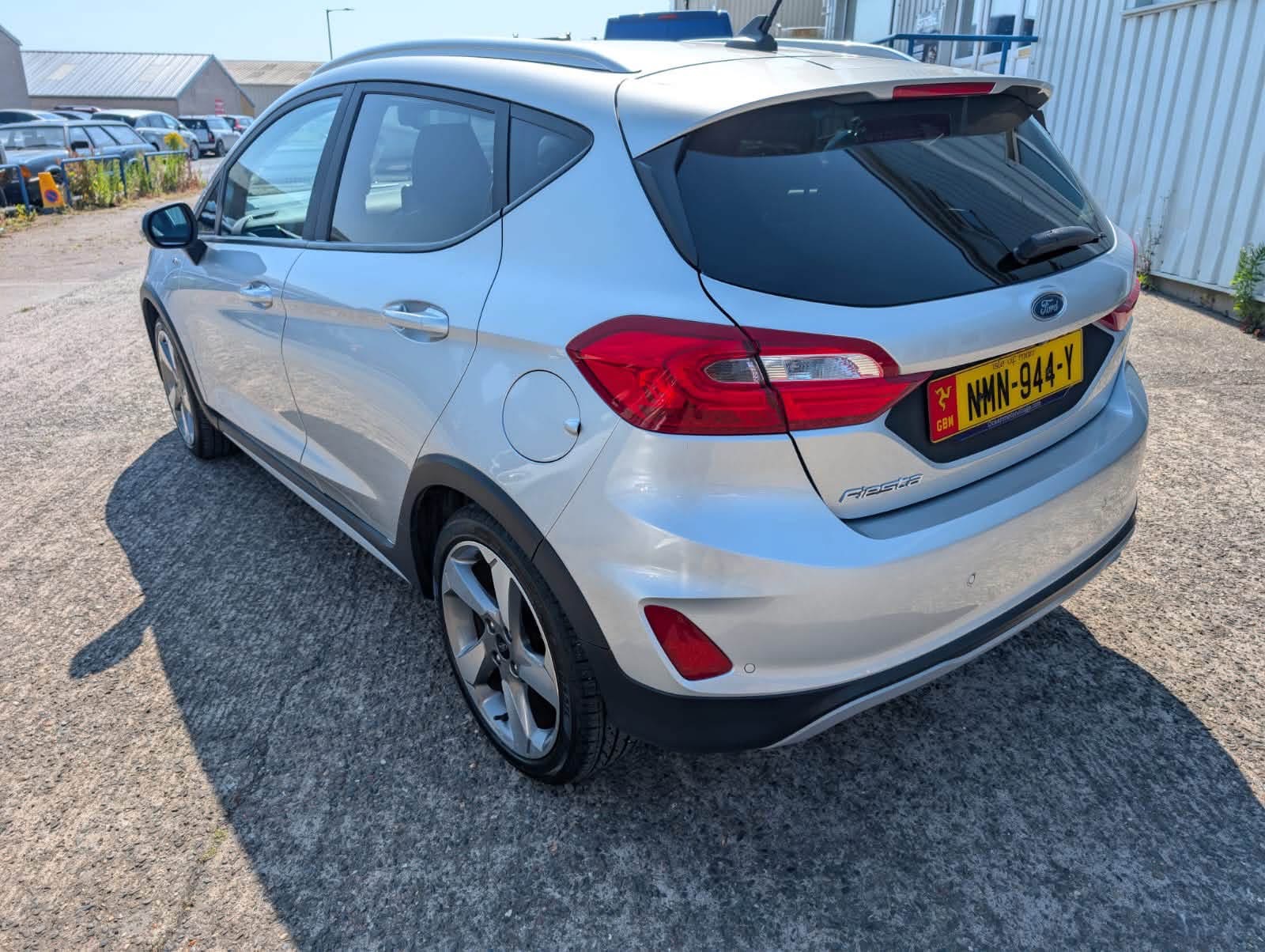 FORD Fiesta Active X view 1