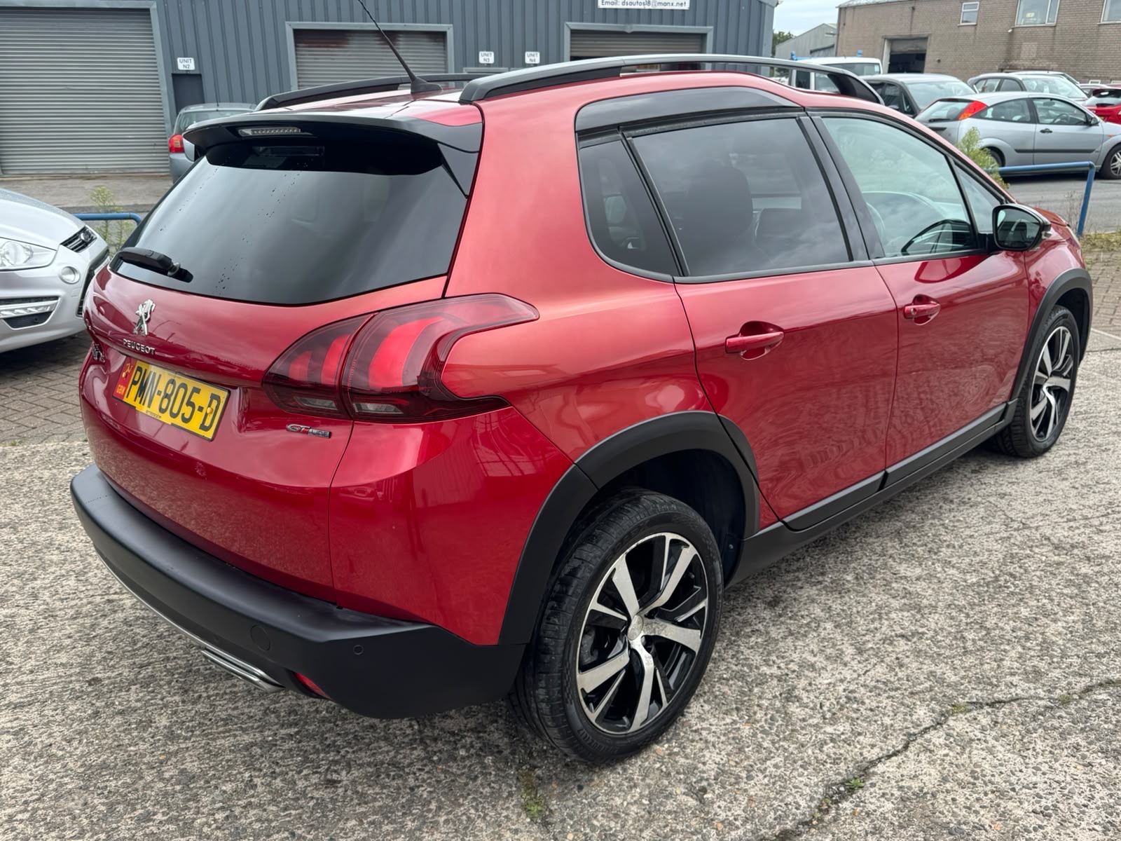 PEUGEOT 2008 GT LINE AUTOMATIC view 1